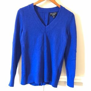Banana Republic V-neck sweater